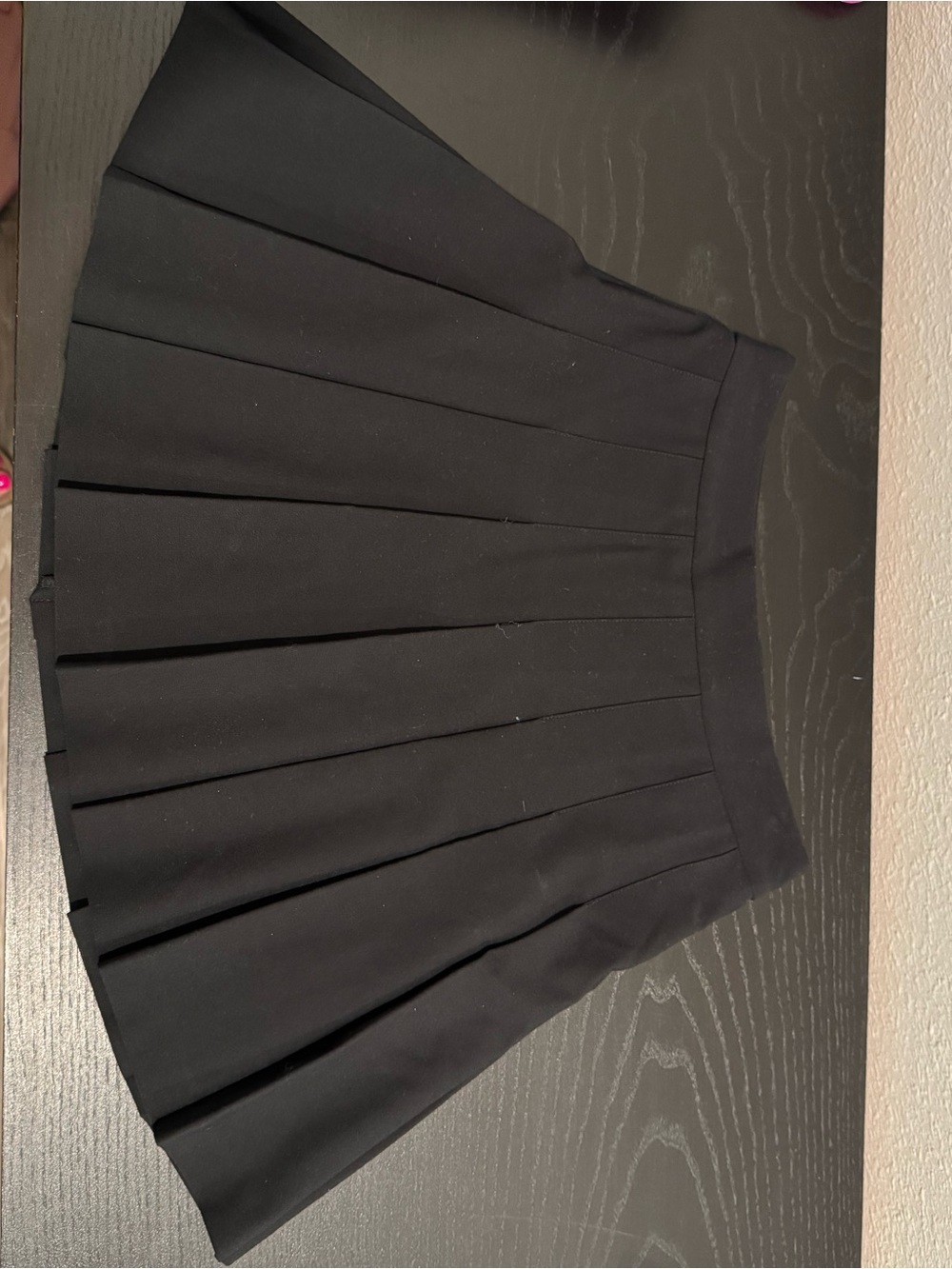 Aritzia Sunday Best Black Circle pleated Skater Skirt